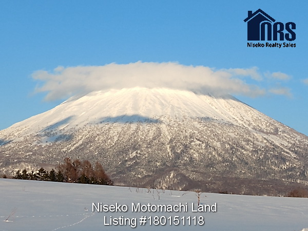 Close up view of Mt Yotei.