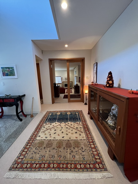 Entry to Living and Family room areas