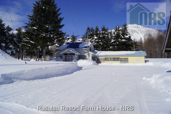 Looking north into block from main road.