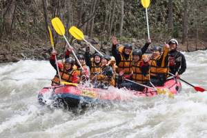 Niseko Spring Rafting